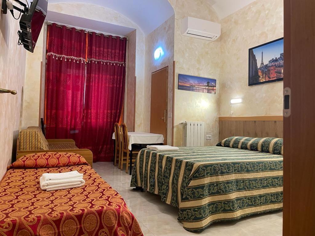 Готель Termini Relex House Рим Екстер'єр фото