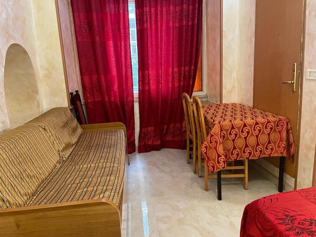 Готель Termini Relex House Рим Екстер'єр фото